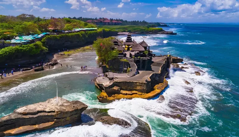 Tanah Lot Temple-Bali-Img