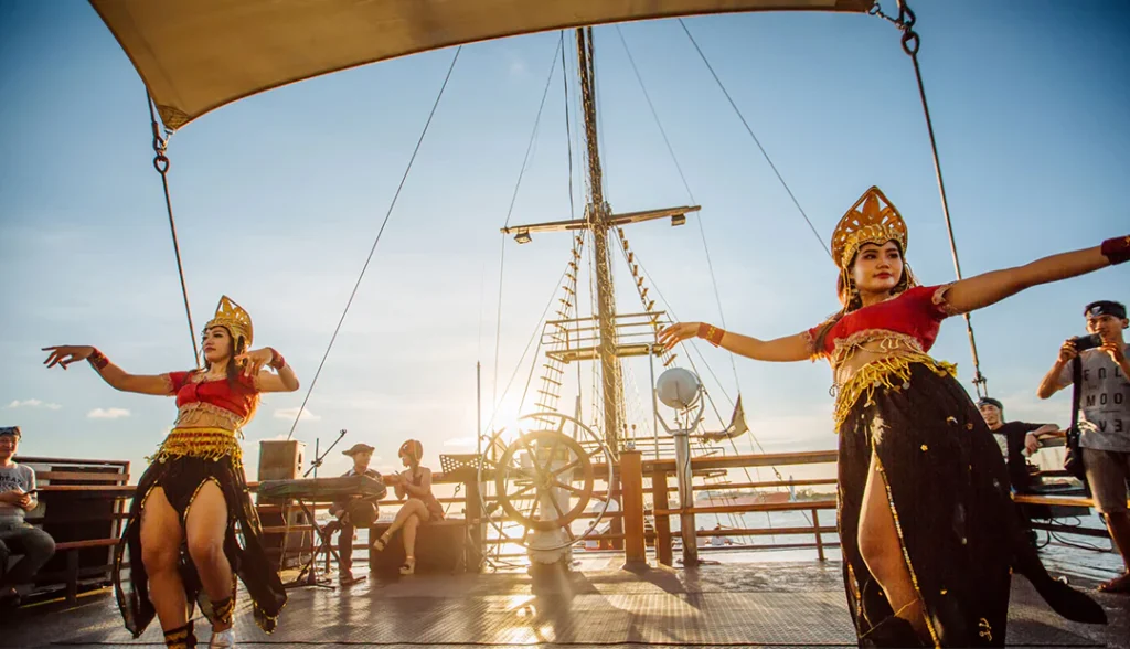 Pirate Dinner Cruise-Sunset Cruise-Bali-Img-6