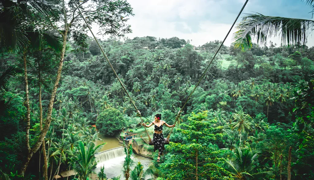 white-water-rafting-swing-activities-Img-1